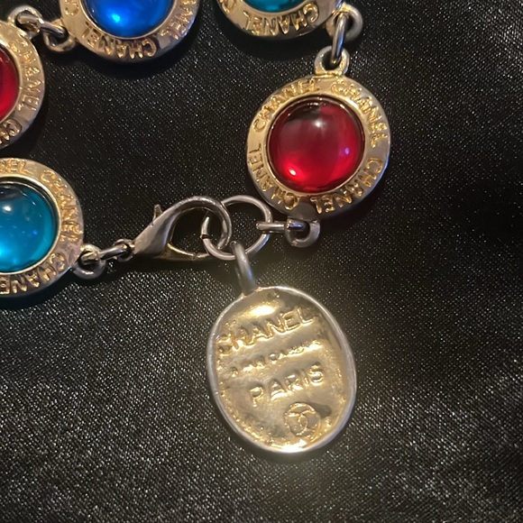 CHANEL Vintage Rhinestone 1980s Bracelet Gold Tone - Picture 3 of 6